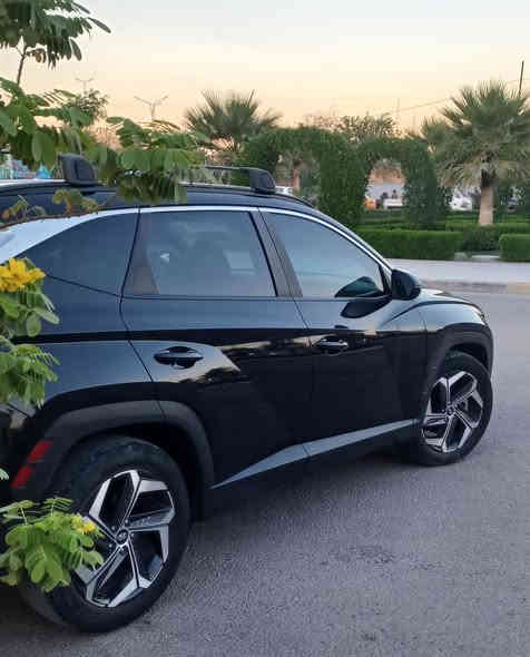 يالله
توسان 23 وارد امريكي
بدون رقم
المواصفات 
فتحه 
ويل 19 
بصمه 
كشن جلد 
والباقي معروفه 
حادث شبر بالبنيد ونص جنطه بدون ايرباك 
السعر 160 وبيه مجال 
اتصل على الرقم ‏‪0773 240 2827‬‏
