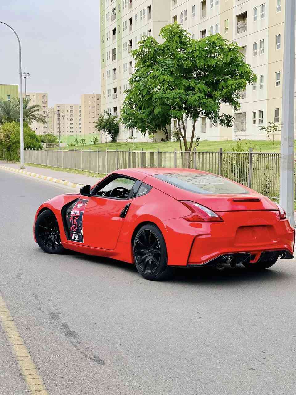 سلام عليكم شباب قطعه مميزه
نيسان z370 

موديل 2015

كير عادي 

ماشيه ٢٩الف 

إضافات عليها. بجم كامل نسمو  دعاميات نسمو اصل بلاستك بنيد ڤايبر من شركه توب ماكس  جاملغات فتحات لايتات جدد  سياره عليها سقف روز كمال 

تزويد الي عليها فيت بم ولبرو نوزلات جيتي ار كزوز كامل تفصال داون بايب واي بايب سنكل كزوز دبه ريمونت ٤ انج بلكات اورديوم يتحملن C85 گلج ستيج ٢ عنبار  كاردن كاربون ڤايبر قطعه وحده جبير مو صغير اكسل قفل ٣.٣  السياره الحمدلله والشكر شاركت بطوله بصره ورقمها حلو سياره مبرمجه ٥ مابات مرتبات  ودعاميات بطوله موجودات 

سياره مصبوغه عام تغير لون فقط من لون بيتنجاني الى احمر ازبري  وسياره رقم بغداد بسمي هزه ٢٠٢٦

سعرها:133$ وبيها مجال بسيط

اخوكم صغير ابراهيم ***********
