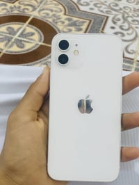 ايفون 12 • ١٢٨ • بطاريه ٩٧