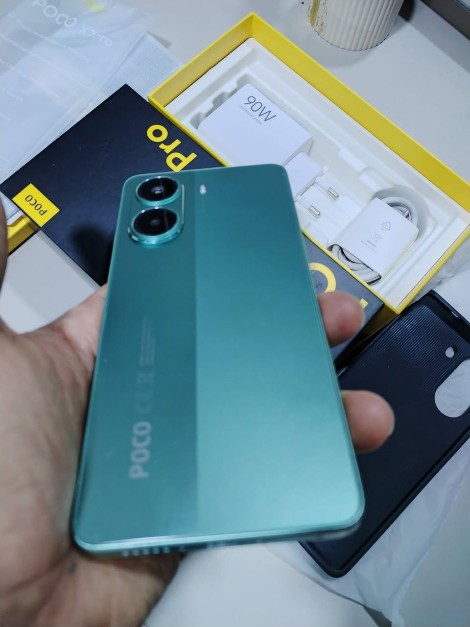 سلام عليكم 
 POCO X7 Pro
اخو جديد ذاكره 512 
بطاريه 100 مشحون 
60 دوره 
جميع ملحقاته موجوه حته لزكه
سعر 370
وتساب
***********
