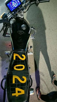 ورحمة دراجه 2024 زنجيل 200دراجه نضيف مانقصه   شي الاتصال على الرقم 078...