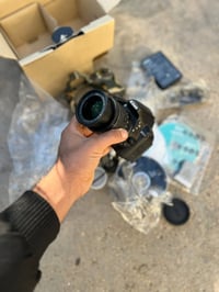 نيكون اخت جديده 5300 وايفاي مكاني بغداد ماعندي خدمه توصيل اي استفسار 0...