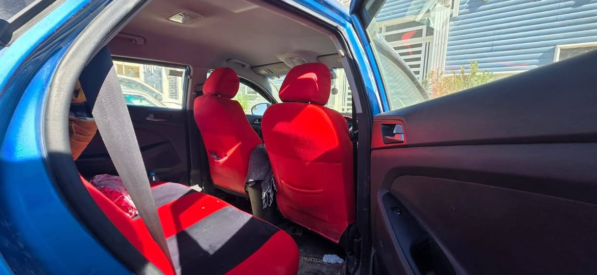 إخوان للبيع هيونداي توكسان 2016 أمريكي كلين
🚘 اللون بحري مميز ونادر
🛑 السيارة ما بيها أي ضربة – كلين 100% سونار جاهز
📄 سنوية واصلة لحد 2030
⚙️ مكينة، كير، شاصي بحالة ممتازة
✨ استخدام شخصي ونظافة عالية
السيارة جاهزة للاستخدام بدون أي مصروف
💰 السعر جدا مناسب 165
بيها مجال للشراي
📞 للاتصال أو المراسلة خاص
          ***********
