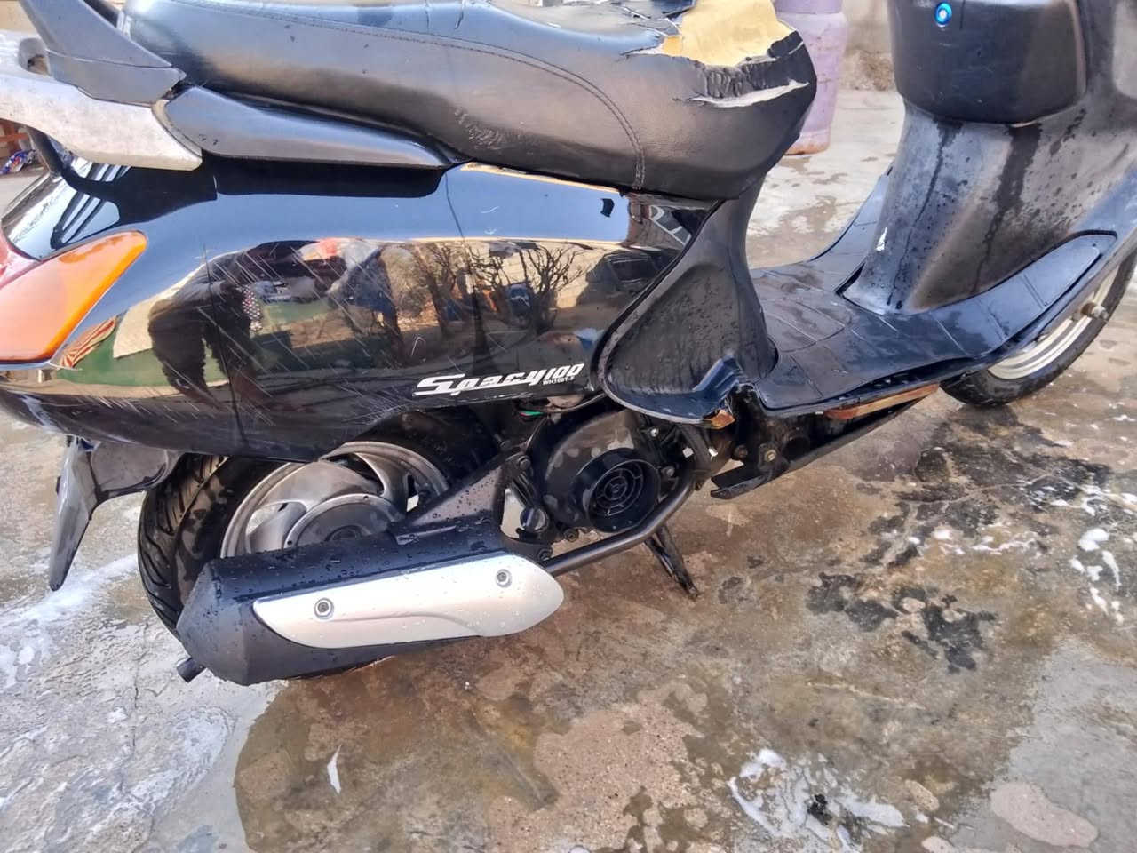 السلام عليكم شباب سبيسي ياباني مكينه ناعمه  مفتوحه رايمر بس قبل يومين وشلعه ومعدل وكفراته تجاري مبدله السعر خاص مكاني كوت خاجيه شارع 40 هاذ رقمي *********** ممتواجد خاص
