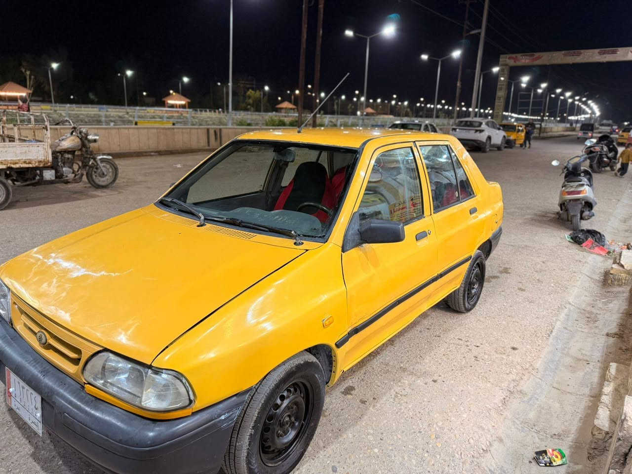 سلام عليكم سيارة سايبه  البيع مديل 2016مكينه وكير مكفولات  مكفوه من ضربه وصبغ كهربايات كله شغاله تخم تاير حداد جديد سياره حلوه جاهز من كلشي تحويل ايمته مايعجبك سعر23مكاني العماره ميسان هذ رقمي***********
