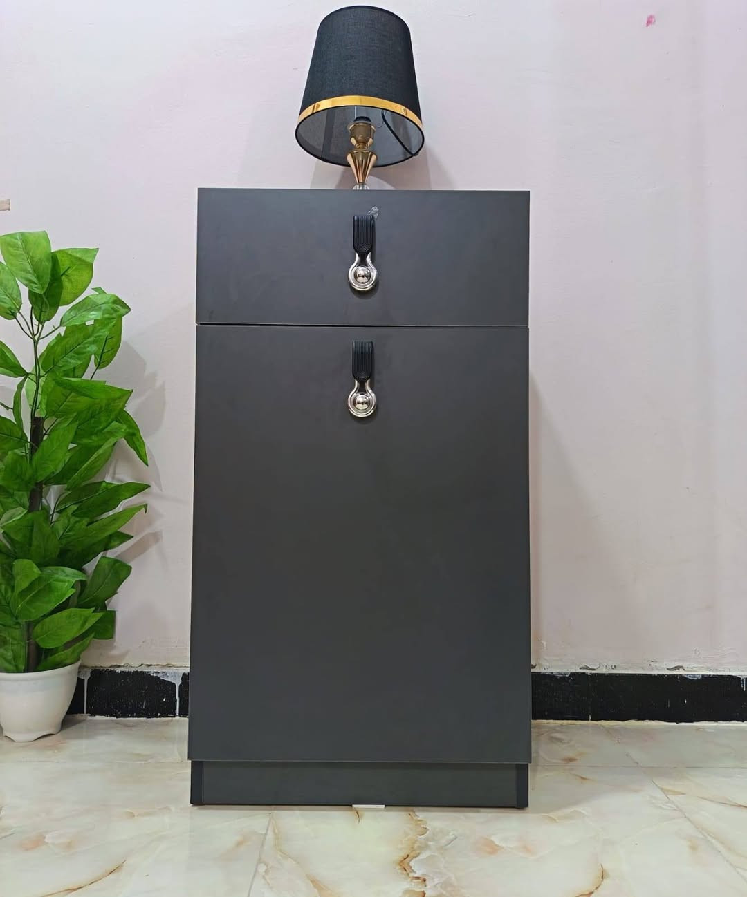 غرفه 5 قطع استعمال كم شهر


**إذا كنت صاحب هذا الإعلان وتريد حذفه لأي سبب، رجاءا أرسل رسالة إلى الدعم الفني**