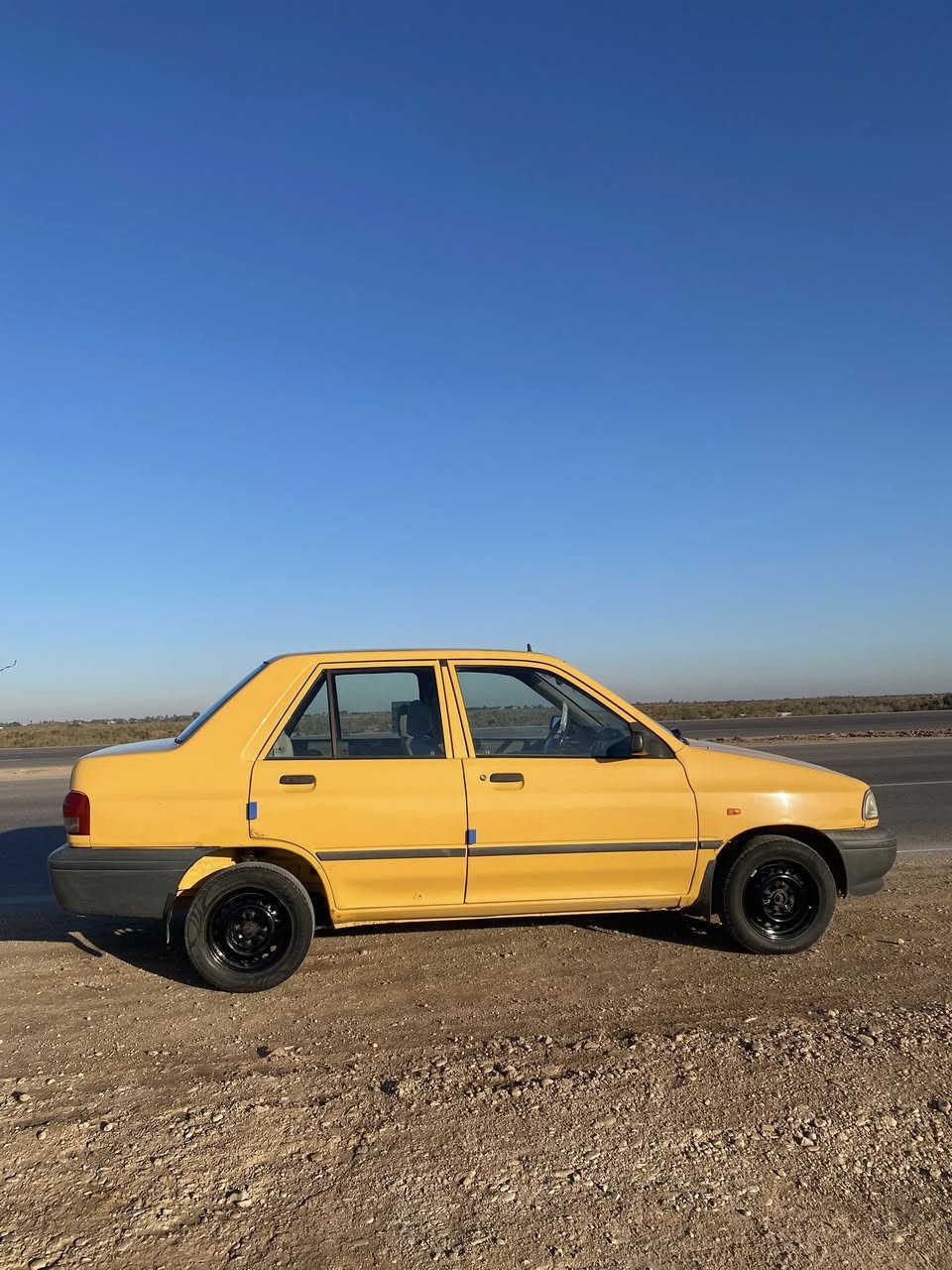 السلام عليكم سايبه 2017كفاله عامه من ضربه وصبق وتبديل كير ومحرك مكفول سياره جاهزه خط وبحث رقم واسط مكان كوت ***********
