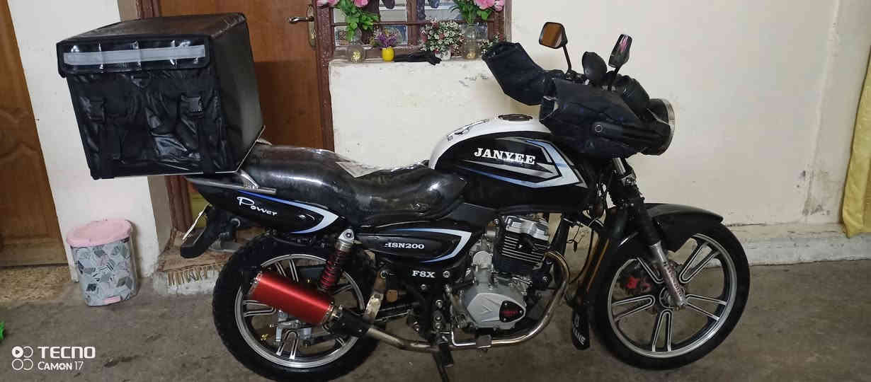 سلام عليكم ماطور جني بانده مرقم نينوه للبيع
موديل 2020 شرط ماناقصو كلشي السعر 1950
والشراي يخابر ***********
***********بي واتساب
