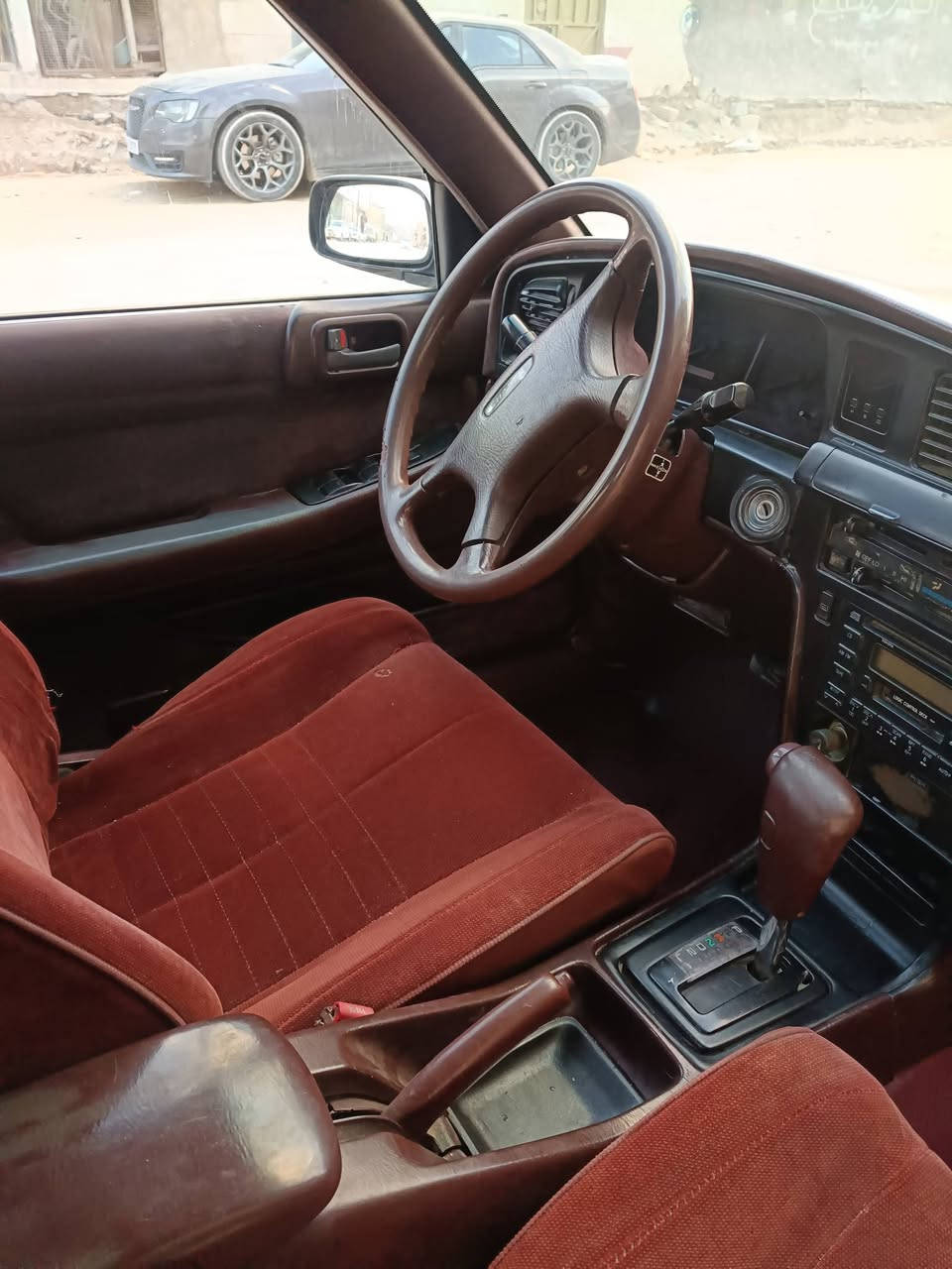 سلام عليكم سياره كروسيده يسره ابلاد رقم بصره الجديد مصبوغه عامه مكفوله من ضربه  محرك ونجي وكير جديد 
العنوان البصره الزبير 
رقم الهاتف ***********
