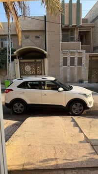 سيارتي عارضتها للبيع كلش نظيفه ومطالعه بيها محافظات ابد على كد الدوام ...