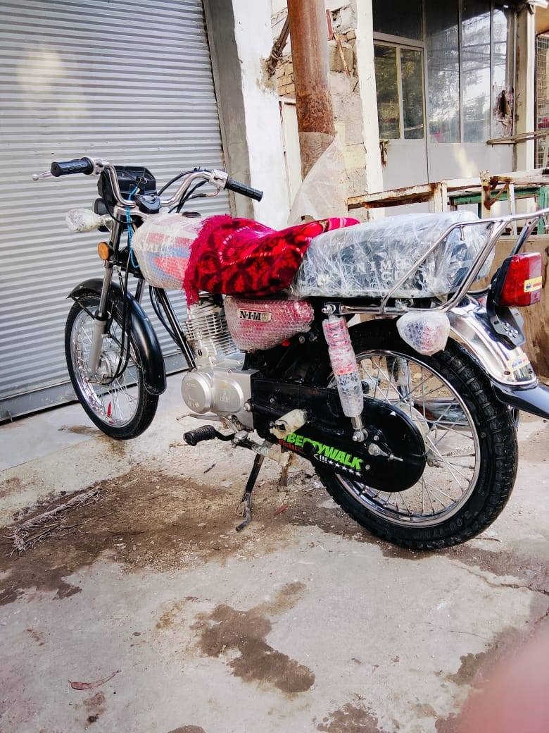 سلام عليكم دراجه نامه موديل 26 محدثه 27 كفاله عامه تبديلت دهن 4 مكان الزعفرانيه سعر 675 وبيها مجال متواجد خاص


**إذا كنت صاحب هذا الإعلان وتريد حذفه لأي سبب، رجاءا أرسل رسالة إلى الدعم الفني**