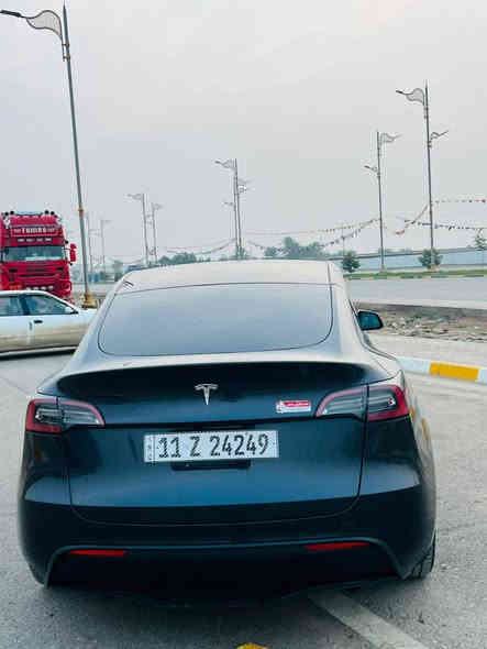 السلام عليكم للبيع تسلا م2024 واي تك ماطور فول مواصفات ماشيه 18 السيارة داخله كلين بل عراق صار بيها صبغ بابين بدون دواخل السعر 205 عنوان واسط الصويرة فلكه الزعيم شركة الزبيدي 
***********
