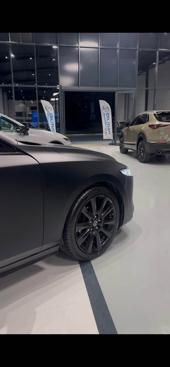 Mazda 3 premium 2.5 torbo All wheel drive  model 2022
 
‎مەکینە ٢.٥ تۆربۆ ٢٥٠ هۆرس پاوەر

مازدا محرك ٢.٥ تيربو 

‎سلاید  
‎لایت ئەڵقە 
‎شەفتی سەر سوکان
‎چوار جام فول ئۆتۆ
‎داتاشۆ
‎مکەبەرەی بۆس١٢ دانە 
‎کوشن هیتەر
‎سوکان هیتەر
‎کوشن خەزن 
‎ڕادار ئۆتۆ ستۆپ 
‎ڕاداری خەتی جادە 
‎ڕاداری ناو چەی کوێر 
‎فلچەی جام قەترە 
‎چوار جام فول ئۆتۆ
‎ئۆتۆ هۆڵد 
‎حاسە
‎برێک بەسمە
‎بەسمە 
‎دەرگا بەسمە 
‎لایت فول لید 
‎لایت ئۆتۆ
‎فڵچە ئۆتۆ لەگەڵ باران خێراو خاو ئەبێتەوە
‎دەرگا ئۆتۆ  واتا بۆ خۆی دایدەخات 
‎لایت دواوە فول لید
‎کوشن جڵد
‎کامێرا
‎ویل گەورە 
‎ویلی بیلادی ڕەش قەتران
‎تەبرید دوو بەش
‎کار پلەی 
‎ئەندرۆید پلەی

‎زۆر مواسەفاتی تر 

سەیارەکە ڕەقەمە هەموو شتێکی جائیزە تەنیا چەمەلەخی دوای سەکن بۆیاخە ئێرباگ بەس شان ١٨ هەزار میل ڕۆشتوە 
لەزگەی مات کراوە زەمانی ٤ ساڵی ماوە سەیارەکە هەمووشتێکی بەشەرتە 

0770 111 3032
***********

Mazda 3 
Premium

‎حجم المحرك : 2.5L ( 4,سلندر )

‎المواصفات : Premium

‎فول فول مواصفات 1/1

‎توربو
‎داتاشو
‎دةبل اكسل : AWD
‎فتحة سقف ( سلاید )
‎كيج الكتروني 
‎ بصمة ابواب 
‎بصمة تشغيل 
‎بريك بصمة
‎شاشة دشبول ديجيتال
‎اوتو ستارت Auto Start
‎اوتو ستوب Auto Stop‎
‎رادار امامي (تحديد مسار)
‎رادار جانبي  (نقاط عمياء)
‎رادار خلفي (التحذير من الاصطدام)
‎حساسات امامي
‎حساسات جانبي 
‎حساسات خلفي 
‎نظام : NORMAL
‎نظام : SPORT
‎سماعات BOSE
‎كشنات جلد
‎كشنات كهربائي
‎كشنات هيتر
‎تحكم استيرن
‎استيرن هيتر
‎تبريد لمس
‎تبريد مركزي
‎لايتات LED عدسة زينون بيلادي
‎بكلايتات LED بيلادي

‎وبعد هواية مواصفات…

‎الکیر محرك کهربایی کلە بشرط 

‎مکانە سلیمانیة السليمانية, العراق
