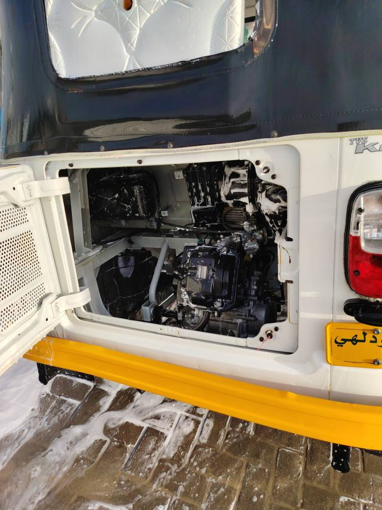 سلام عليكم ورحمة الله، تكتك تي في اس للبيع كفاله من ظربه ومكينه وين تريد أخذها وافحص نضافه فول للاستفسار الاتصال على الرقم *********** البصرة, العراق
