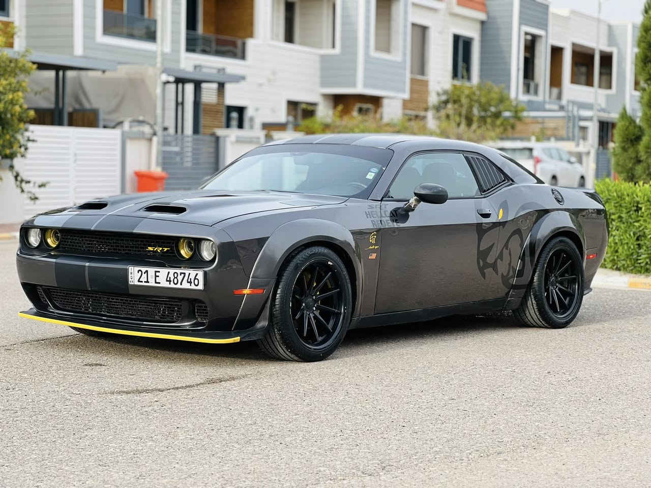 سلام عليكم  للبيع 🖤
دوج جالنجر sxt
موديل 2017
السعر 141 💵💵 بي مجال 
محدث كامل srt
دشبول دايتون
شاشه srt كبير
بونيد ريد ئاي 
تشغيل عن بعد
جاملغات واي بدي 
سماعات سستم دمام
منضومه زنون
مواصفات لبقيه معروفه
جناح خلفي دايتون
سياره كفاله كير ومكينه بشرط
سنويه جديده
رقم سليمانيه جديد
صدر خلفي امامي جديد
تخم تايرات جديد شادله 315
ويل 20 ڤيراكو جديد شادهن
سياره مصبوغ كلير ب بس اني ابيع حزام
سياره مناقصه برغي بدون مصرف
صور لحادث موجود بل منشور
سياره برغي نقص مابيها 
مبرمجه بانزين عادي او محسن
سنويه ب اسم صاحبي انطيك شرط تحويل 
مكاني ديالى خانقين
رقم موبايل ***********
