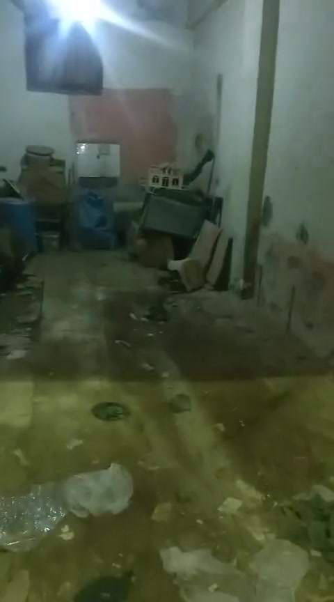 متاح محل 28 م في رخصه الافتتاح سوبر ماركت العنوان الحسينيه الشهيد الطيار خامس نمره من الطريق الرئيسي شارع 8 م
/بتعمل مخزن / سوبر ماركت/او جراج عربيه / موتوسيكلات
/بيها عداد كهرباء 
متاح فيديو على الوتس والمعاينه مطلوب 350 الف 
01040991823


**إذا كنت صاحب هذا الإعلان وتريد حذفه لأي سبب، رجاءا أرسل رسالة إلى الدعم الفني**
