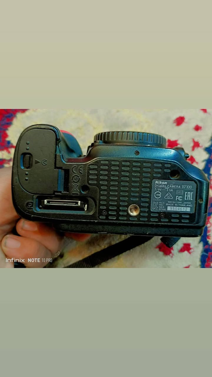 ‏السلام عليكم   
‏Nikon 7100 
‏ملحقات
‏بدي7200
‏عدسه 18_140
‏شاحنه بطاريه
‏حزام نيكون 
‏قباقه +جلاتين 
‏السعر 400وبي مجال   
‏***********
‏العنوان /بغداد الامين الثانيه 
‏
