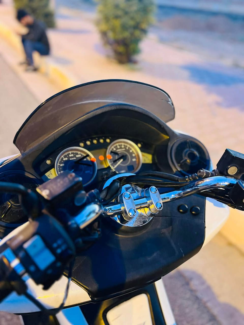 4مودی لیخورینی هەیە 
S
S7
D
M
دەسک ئیتر  هەموو کیانی بەشەرتە لەکویی هەیە بەو سعر … السليمانية, العراق


**إذا كنت صاحب هذا الإعلان وتريد حذفه لأي سبب، رجاءا أرسل رسالة إلى الدعم الفني**