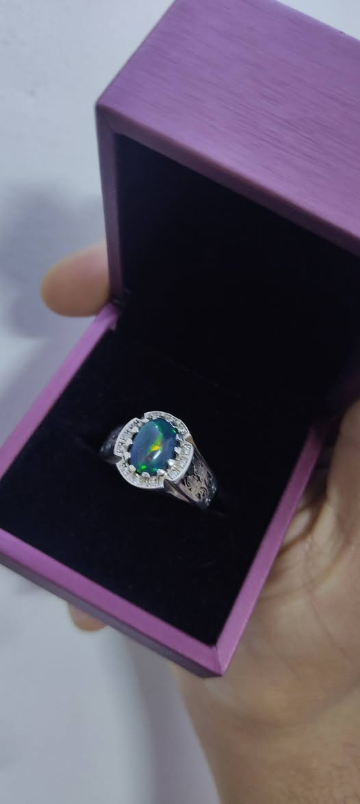 خاتم أوبال اثيوبي طبيعي صياغة فضة 925
سعر طيب 
***********
