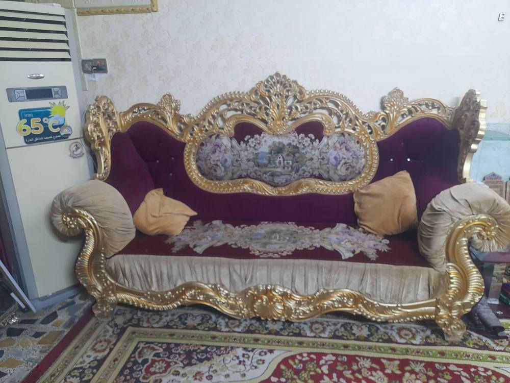 تخم عراقي ١٠مقاعد كولش نظيف وثكيل وياه بردات و٣طبلات سعرة ٧٥٠بالشعب بغداد, العراق


**إذا كنت صاحب هذا الإعلان وتريد حذفه لأي سبب، رجاءا أرسل رسالة إلى الدعم الفني**