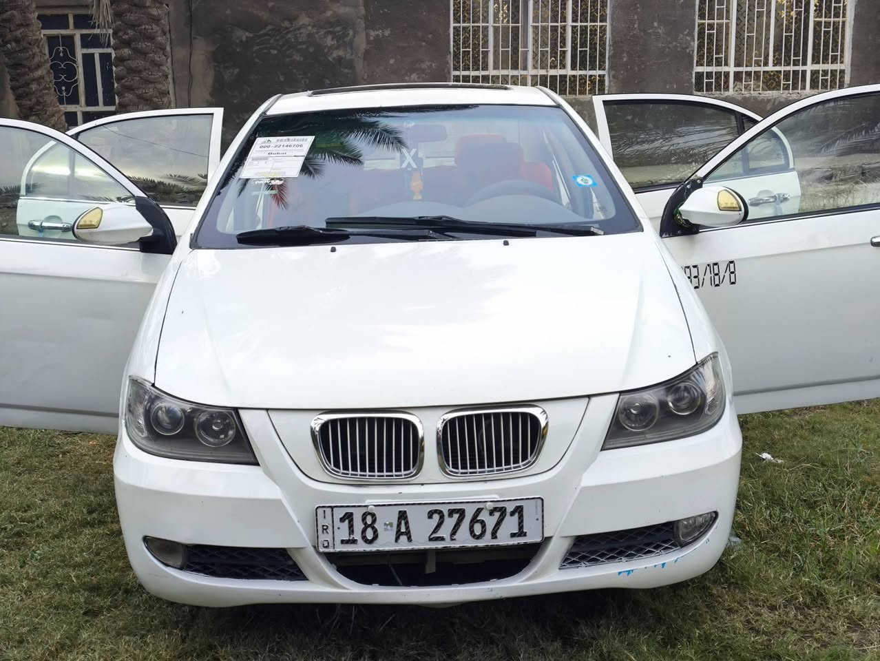 ليفان 620للبيع 
مديل 2012
حادثه جاملغ ايمن مرجع عل بارد 
هزه جديده بعده ما صاقطه 
كير مكينه خير من الله لا تبخير لا تنقيص 
كهربائيات كله شغاله  حداديه جديده 
السعر 55وبيه مجال 
مكانه بابل ابي غرق 
***********
متواجد عل فيس واتساب
