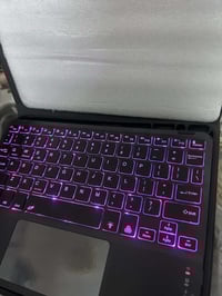 كيبورد • متوفر • اكسسوارات