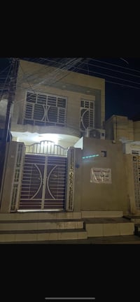 دار للبيع • ١٠٠م • طابقين