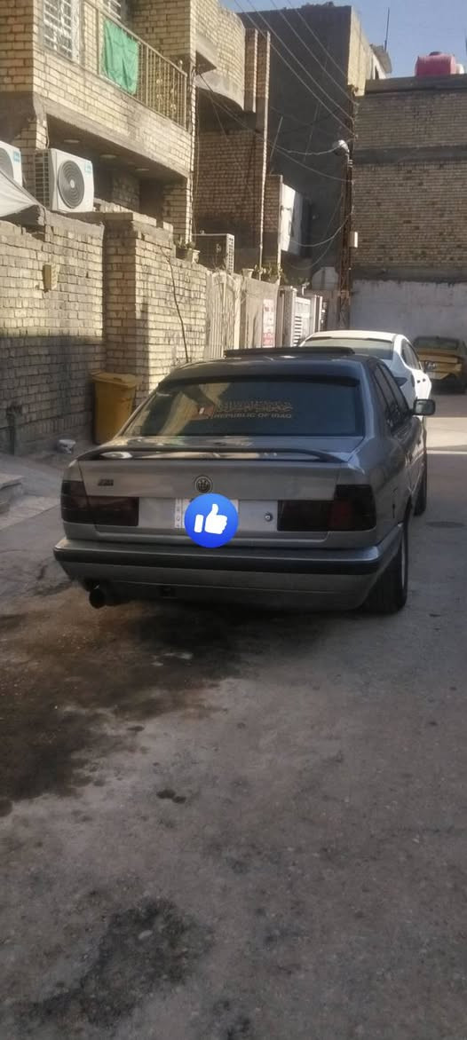 السلام عليكم BM 525 موديل 90 رقم بغداد الانكليزي مكينه مسكر فانوص صار شهرين من شديته كير قبل شهر سويتله ادامه حداديه 80% تبريد ثلج 🥶 سياره مكفوله من ضربه مكاني بغداد السعر 63 بيه مجال ***********
