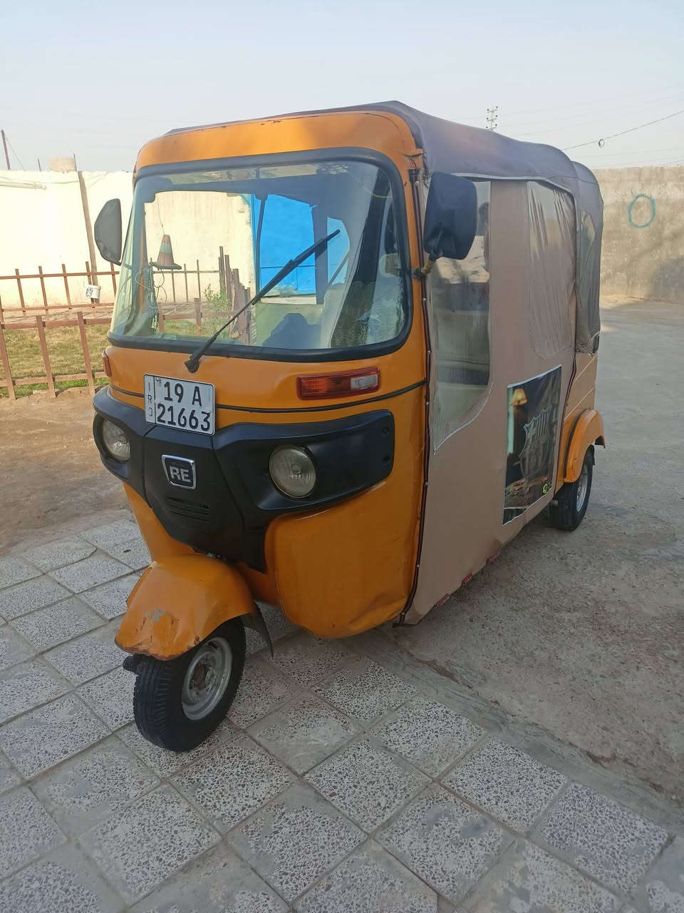 تكتك موديل 21لبيع نضافه فول مكينه مفوله رقم انكليزي  
اي نقص مابيها كامله تكتك   مكان ديالى بعقوبه 
السعر 7مليون وبيها مجال بسيط 
اتصل ع رقم ***********
