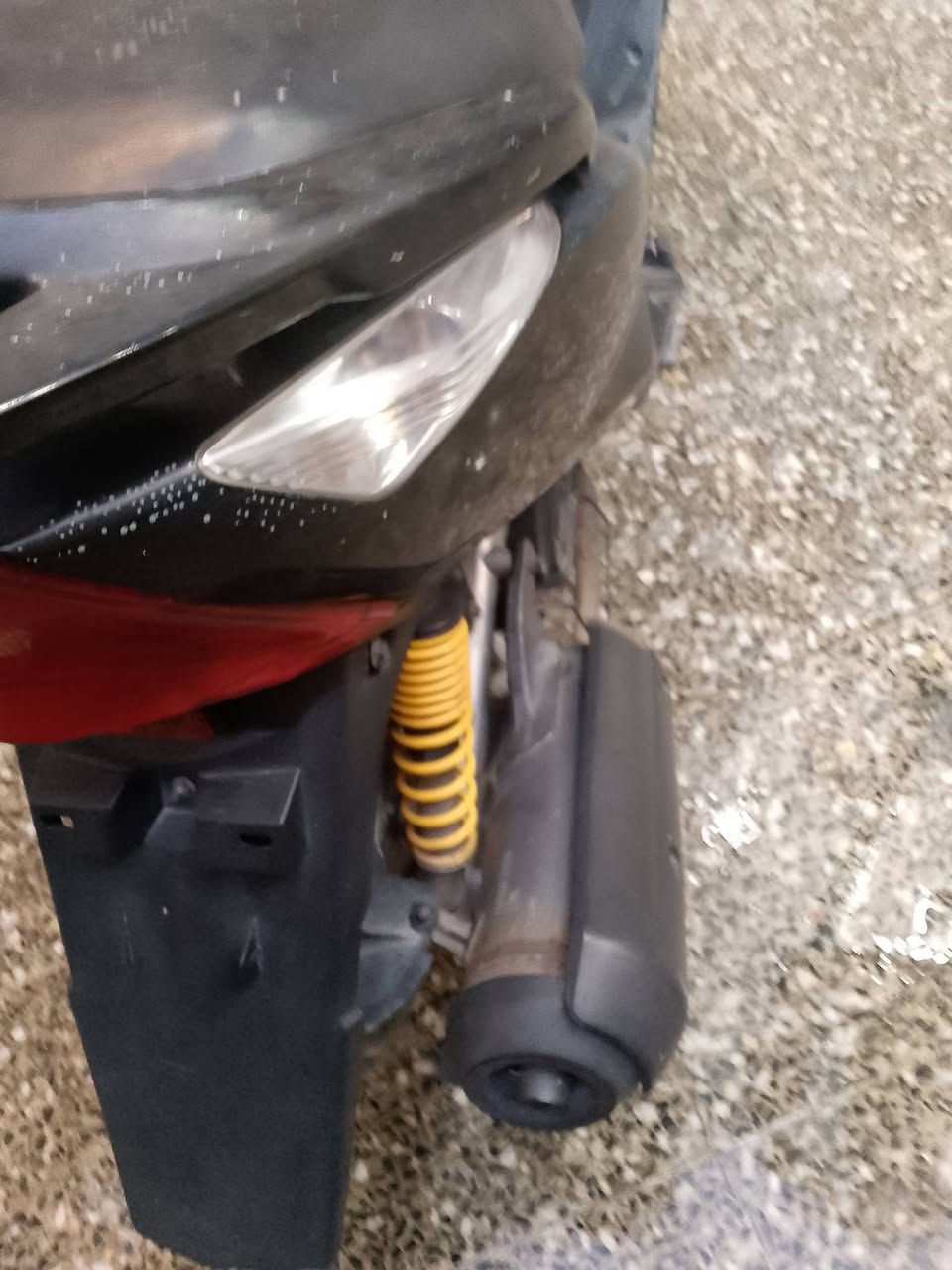 سلام عليكم درجه ماكس ثعلب نوزال كل شغال سلف هندر مكينه شالع معدال كهربيات شغال وراق  كامل مكاني بغداد الشعله سعر ٣٥٠الف قفل بدون عمله ***********
