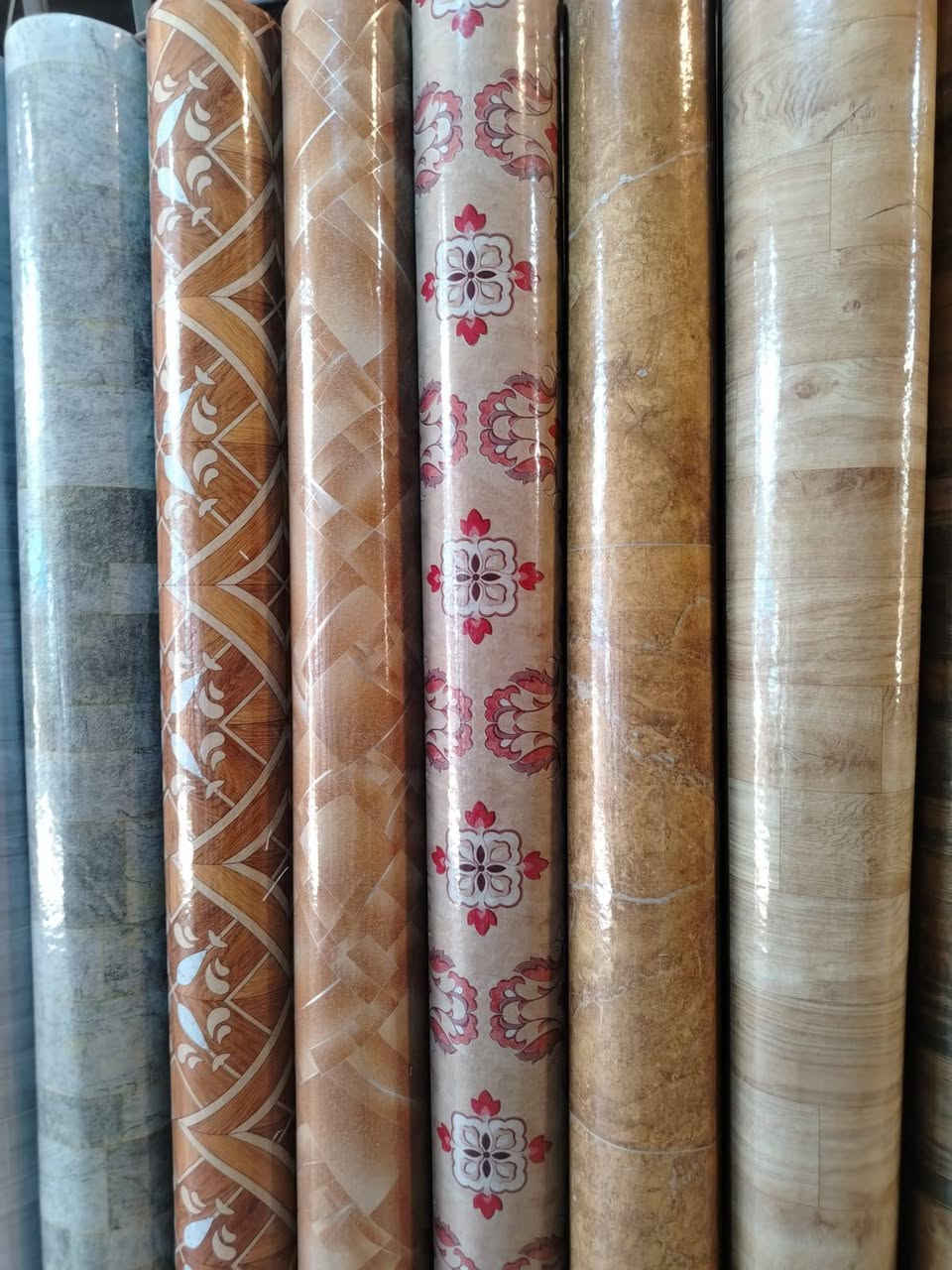 السلام عليكم لايلون 30متر الدرجه الاولى 
جمله ومفرد سعار مناسبه جدا مبطن الرقم التواصل وتساب ***********
