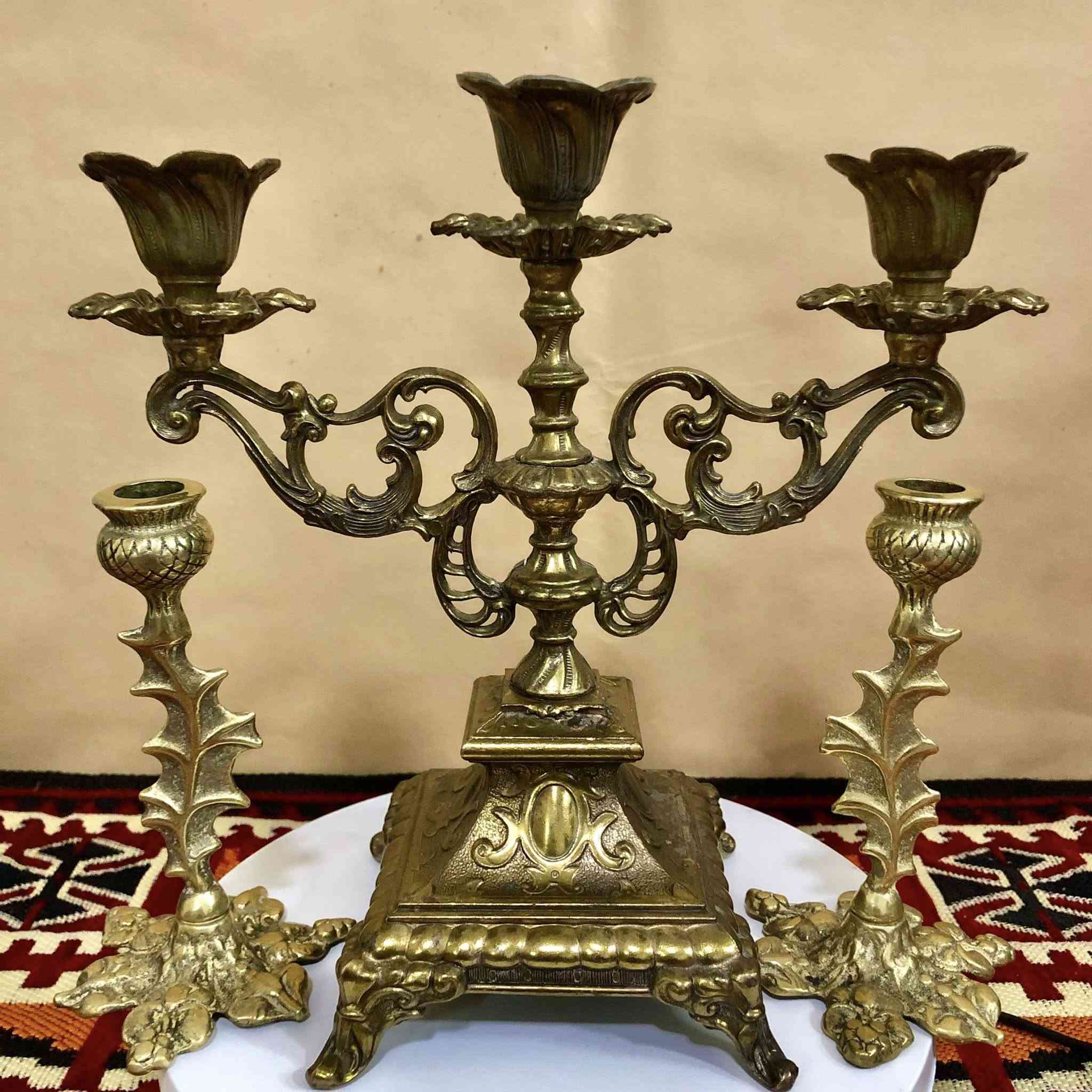 للبيع / توصيل ٦ الاف
لمعرفة السعر حدد القطعة


**إذا كنت صاحب هذا الإعلان وتريد حذفه لأي سبب، رجاءا أرسل رسالة إلى الدعم الفني**