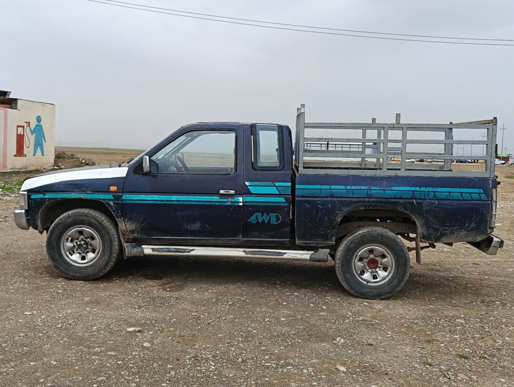 ***********پیکاب نیسان مۆدێل 1992گێڕومەکینەو ئەکسلی بەشەرت ڕەقەم کەرکوک کارتی بەنزینی هەیە بەشەرتی حاسیبەو ئەوەلیات  بێدەعم لێدراوی زۆر زۆر جوان ماوەتەوە کارەبای کامل مەزبوت سعری 19گڵاو یەک تۆزێک مەجال ***********ژ.م***********ناونیشان چەمچەماڵ السليمانية, العراق
