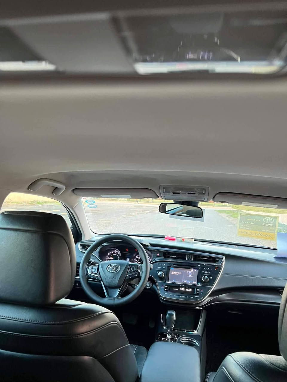 السلام عليكم ورحمة الله وبركاته
‏‎       ——— لـلـبـيع او مراوس  ———

تويوتا افلون     —   Toyota Avalon  

وارد امريكي     —

‏‎الموديل           — 2017  

فئة.                 —  XLe

حجم المكينه   — V6/3500

‏‎اللون               —  نيلي

‏‎المسافه المقطوعه —  135 

‏‎حالة السيارة   — فقط ابونيد صبغ

‏‎المواصفات 
‏‎- بصمة تشغيل 
- بصمة ابواب 
‏‎- ترحيب عند الاقتراب 
- ليد نهاري 
- فتحة سلايد 
- رادار امامي - جانبي - خلفي 
‏‎- شاشه كبيره تدعم نظام الأبل كار باي ونظام الاندرويد 
- تبريد قطعتين
- تبريد منفصل 
- لايتات 3 عدسات 
- 3 وضعات قيادة
‏‎- تحكم ستيرن جهتين 
- كشنات جلد 
- شفتات ستيرن 
- كرسي السائق والراكب بحركة كهربائية 
- كرسي السائق خزن ميموري 
- كشنات تدفئة 
- أشاره بالمراية 
‏‎- تحديد سرعه 
‏‎- مانع انزلاق 
‏‎- ليد نهاري
- كامره خلفية دوارة 
‏‎ باقي المواصفات المعروفة 

‏‎رقم السيارة    — السليمانية 

‏‎موقع  السيارة — العلم

((((هزه براد رقم سنويه كولها اصدار جديد)))  

‏‎للأستفسار اتصل /*********** تكريت, صلاح الدين
