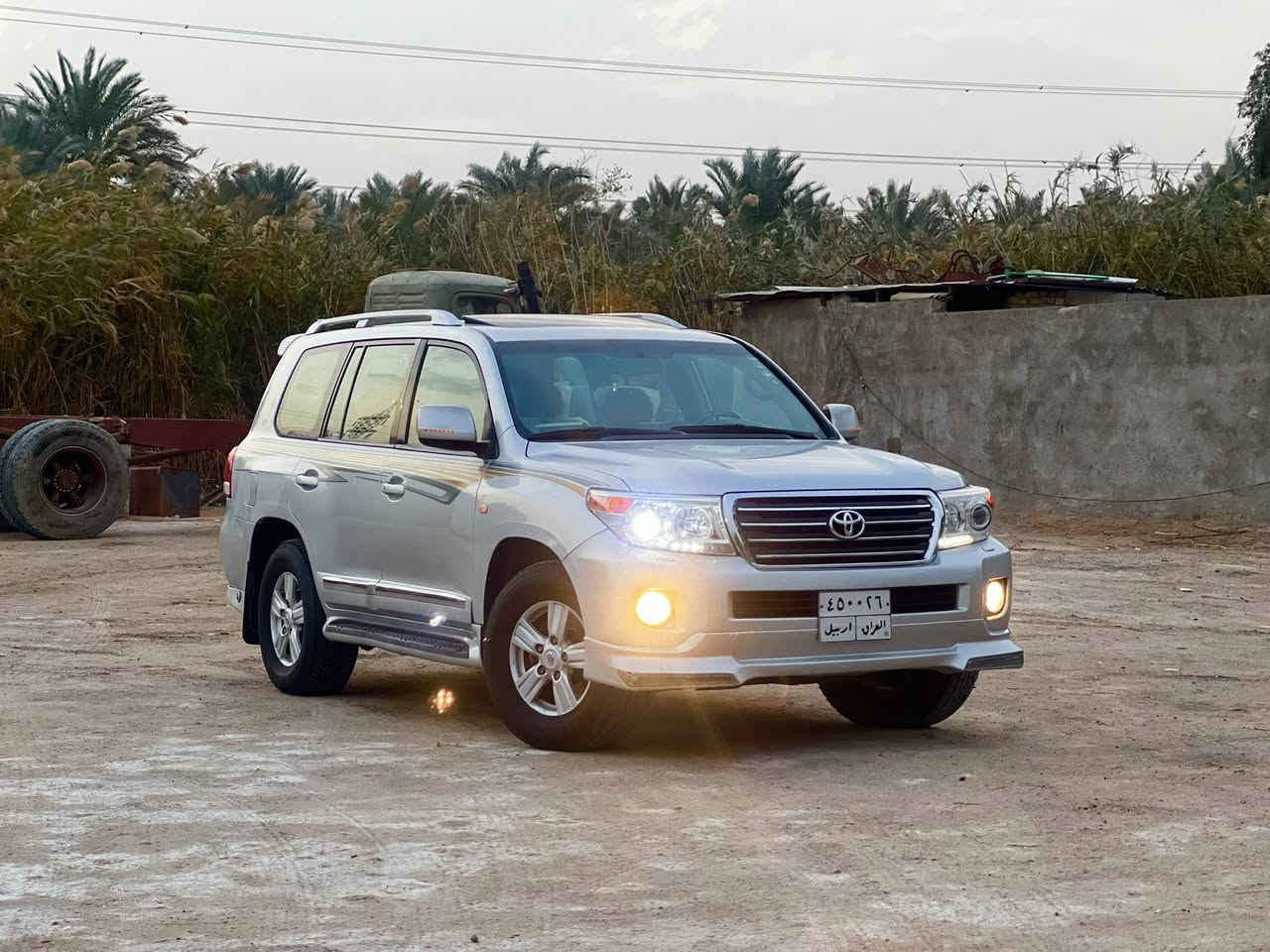 السعر 267🌹

لاندكروز 2010  فوول مواصفات بريم اصل 

رقم أربيل تحويل او  وكاله حاضر 
سنويه جديده ما نافذه 

( بيها منضومة غااز ) 
يعني انسى شي اسمه إصراف 
تفول ب10 آلاف تمشيك اكثر من 10 ايام 

محرك 6 سلندر ما مفتوح 
نضيف ع وضع الشركه 

السياره بيه صبغ باب السايق فقط
وشويه بلجاملغ شي بسيط 

فقط رش صبغ بدون معجون او حادث 
والباقي مكفول تفحص سونار وين ما يعجبك 

محرك وكير وحداده وتبريد كفااله 
تخم تاير جديد 

بيها نعومه وتراي مال 2025 
كُلش حلوه وما بيه اي نقص 
وبالعافيه ع الياخذها 🌹

السعر 267🌹

***********
مكاني النجف
