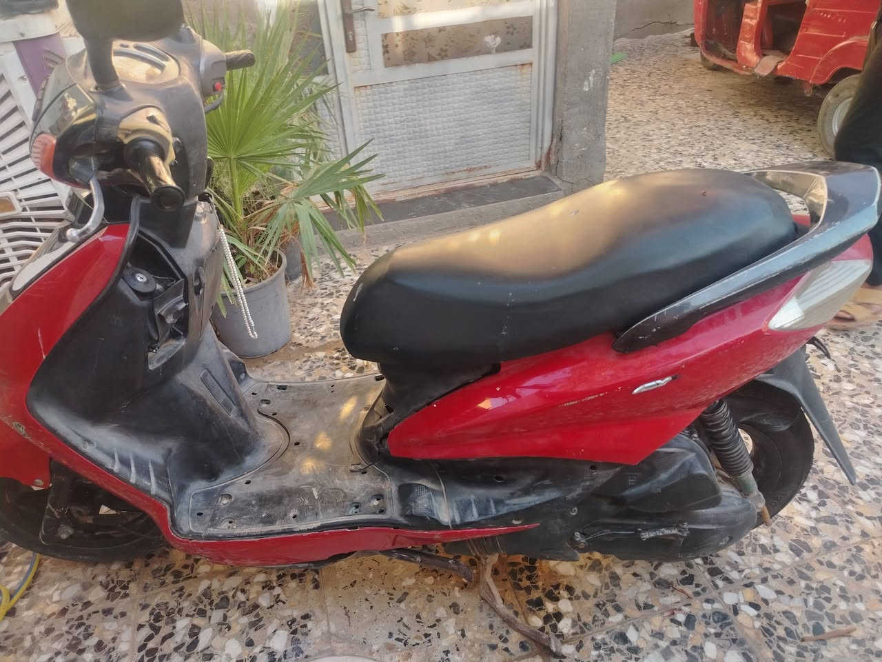 سلام عليكم
دراجه سكنس نثيه البيع كله شغاله ما بيه اي نقص سعر 350 مكان بغداد 

0775 273 4201 رقم الهاتف
