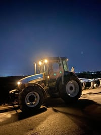 نيوهلند ايطالي • حجم 100 • موديل 2012