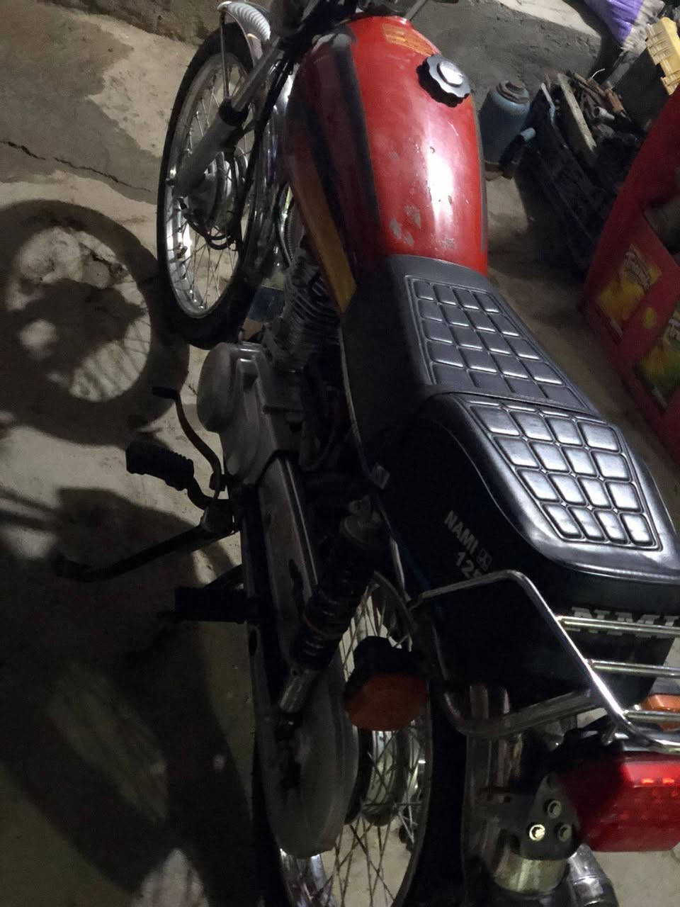 سلام عليكم مره خصت ادمن ايراني ادوات ادوات الدراجه جديده وتخبل شوفت عينك بل صور ما مفتوحه عنواني بصره حيانيــه السعر 600 وبيها مجال حك الجيه مو شراي لا تدوخني رجاءن رقم التواصل***********
