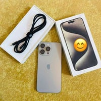 📱متوووفر للبيع📱 ايفون 15 برو ماكس 🩶لون تيتانيوم 💾ذاكرة 256 🔋البطارية‎%...
