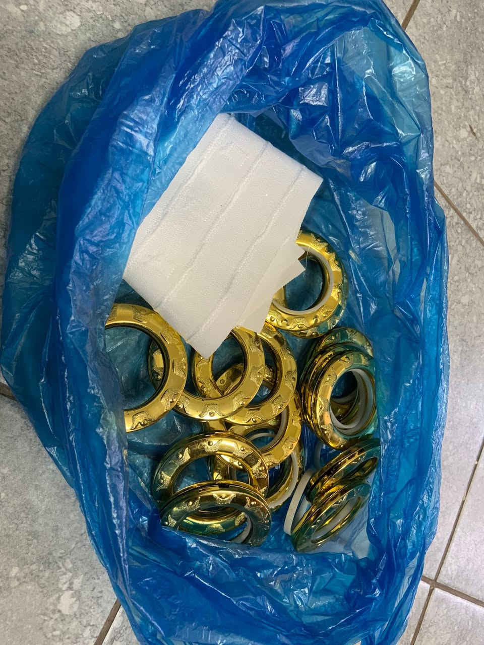 لوازم خياطة بسعر مناسب وكابسة خرز


**إذا كنت صاحب هذا الإعلان وتريد حذفه لأي سبب، رجاءا أرسل رسالة إلى الدعم الفني**