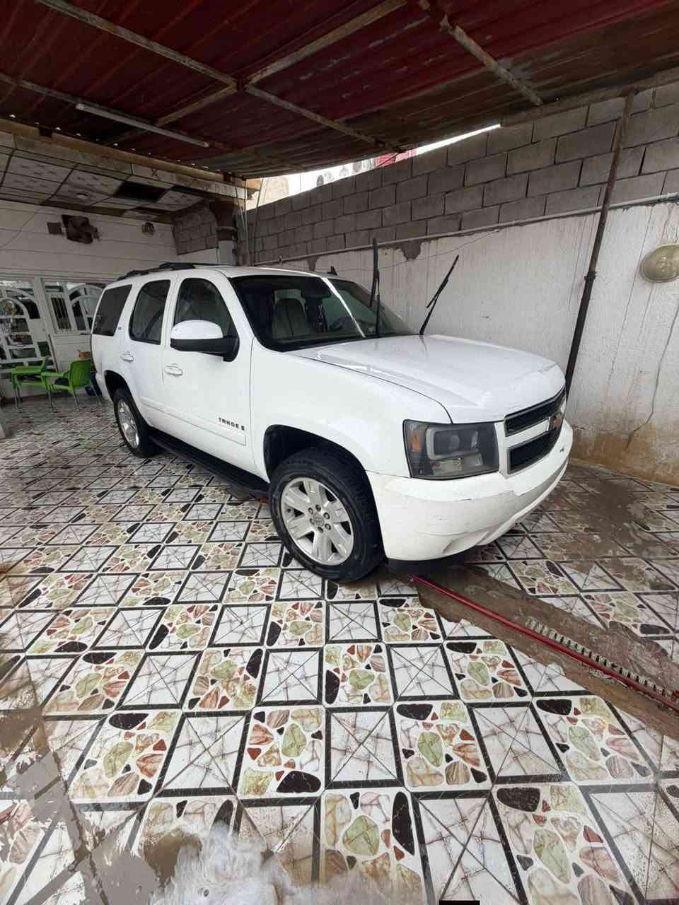 تاهو  مديل 2008كفاله من كص وفتح وصبغ فول موصفات كير مكينه جدد تبريد ثلج تخم تاير جديد حداده جديده دواخل جلد سعر 80او مراوس متومه طبق الصل ***********
