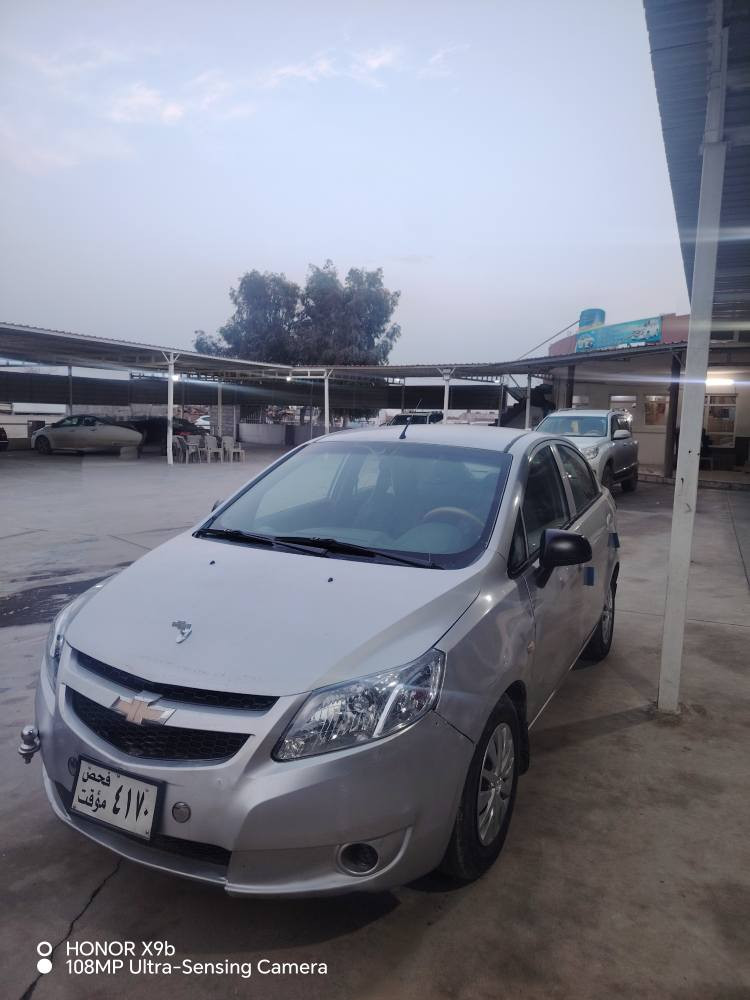 شوفرلیت مودیل 2012 بێ بۆیاخ منفیست 
مکینە زنجیر تبرید سارد و کەرم بەشەرت چوار تایە نوی منفیست و وەکاله یە  کێشەی مەدەنی دزیاری قەرزاری هەموو بشرت سعر 30ورقە 
ژ.م  *********** أربيل, العراق
