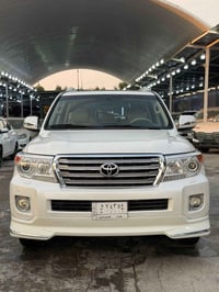 لاندكروز 2014 فطيم  ماشيه 170 الف  كفاله عامه من صبغ  مكاني بغداد الكا...