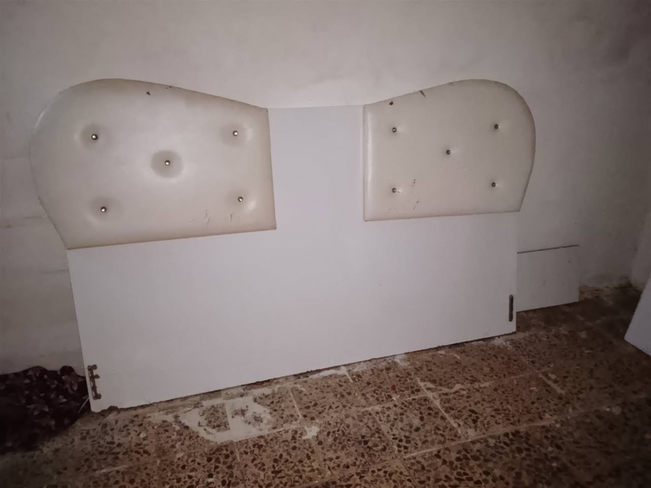 اي استفسار على الخاص


**إذا كنت صاحب هذا الإعلان وتريد حذفه لأي سبب، رجاءا أرسل رسالة إلى الدعم الفني**