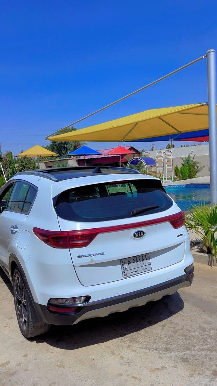 سلام عليكم كيا سبورتج خليجي مكفوله 2020 
 جي تي لاين  
 ماشيه 85الف 
***********
