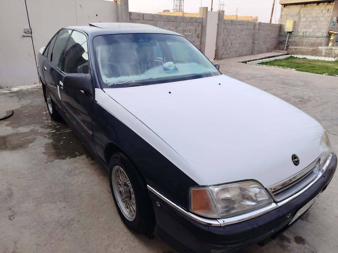 اوبل اوميكا للبيع موديل 91 محرك وتخم تاير وصدر كله جديد
السعر 33 وبيها مجال ***********
