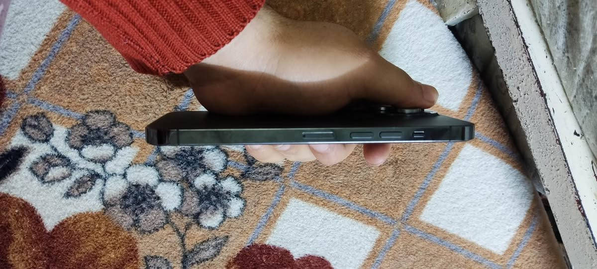 ايفون 13بروماكس ذاكرة 128 تك سيم نضافة فول فول 98/100 بطارية ٧٧ شرط قطارة بل شحن الشحنة الوحدة يوم كامل وستخدام اليوم كلو شرط مايعبر هوا سلاسة فول ماكو تكطيع او شي شرط لا مصعد ولا شي سعر ٦٥٠ وبي مجال بسيط عنوان موصل ايمن حي الرفاعي تواصل عل رقم ***********
