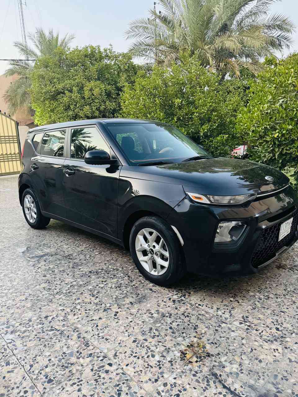 كيا صول موديل 2020 محرك 
2000 دوش كير At المرغوبات 
صبغ قطعتين فقط باقي مكفول 
سونار وصور حادث مرفق بالمنشور
السعر 115ورقه للاتصال***********
