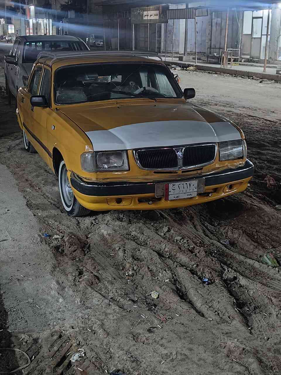 سلام عليكم سياره فولكه للبيع مكينه فيفيتي جديده وكير قبل سبوع شاده حاويه تبريد  سياره جاهزه منل طول للطول كهربائيات عالي وناصي اشاير بصمه دواخل حلوه  سياره محوره كلهه مصفره هيه وغرامات تريد وكاله نسويلك سعر 36وبيهه مجال بصيط تصال ***********
