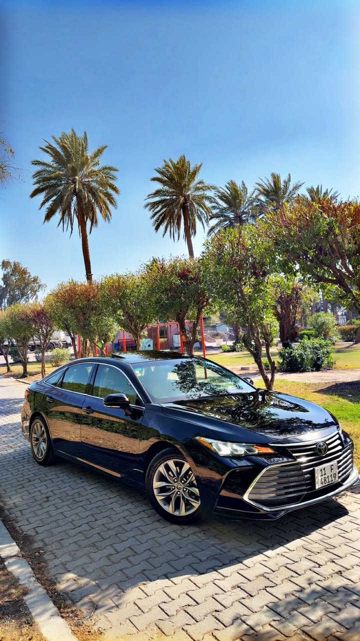 سلام عليكم
افلون 2019XLE 
فتحة 
بصمه 
كشنات جلد 
كشنات كهرباء
كشنات تدفئه
رادار امامي 
رادار جانبي 
شاشه وكامره خلفيه
مكينة 6V
ماشية 57 الف 
لايت زنون 
حساس خلفي 
شفتات ستيرن 
اشاير بل مري 
حادث خلفي بدون دواخل بدون ايرباك 
جاملغات خلفيه وباب 
سعر 195$ وبيها مجال بسيط 
عنواني بغداد كاظمية 
***********
